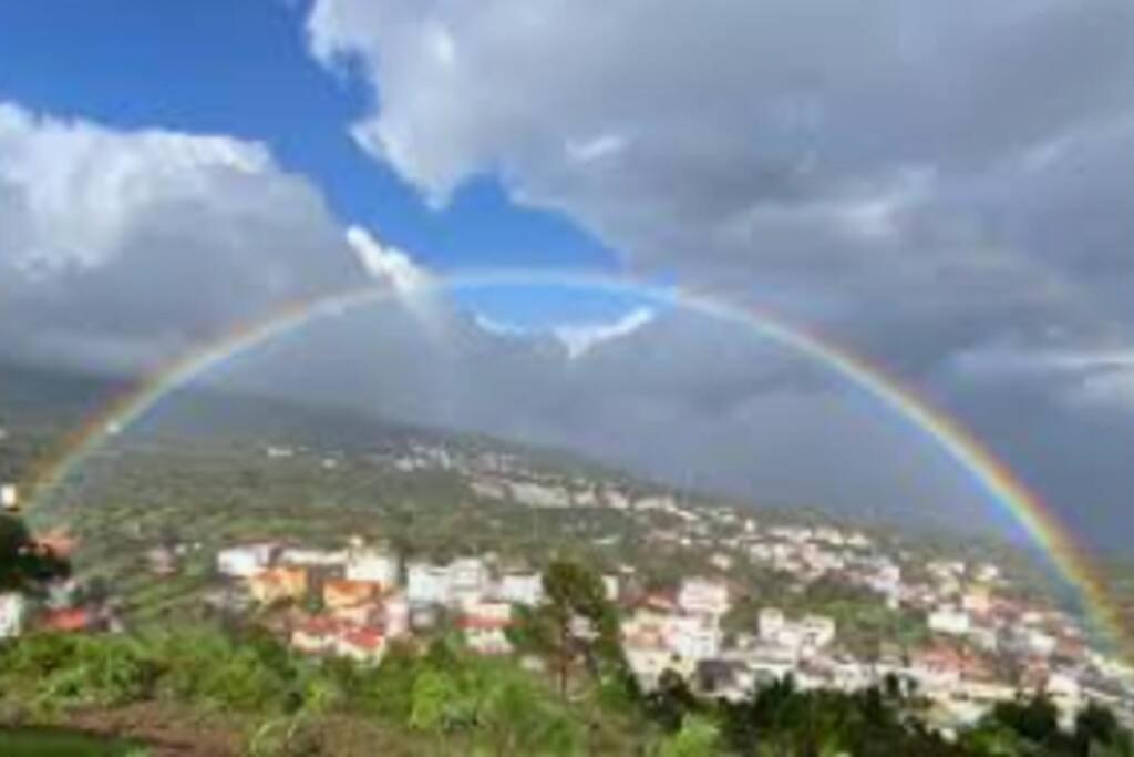 Casa Poesia De El Hierro, Situada En El Centro De El Pinar Villa El Pinar  ภายนอก รูปภาพ